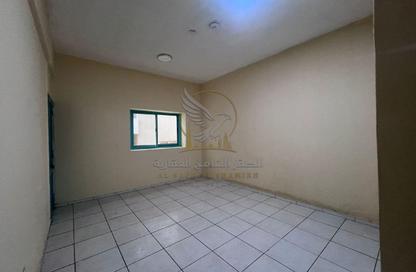 Apartment - 1 - 2 for rent in Al Khan Corniche - Al Khan - Sharjah