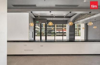 Retail - Studio - 1 Bathroom for rent in Bay Square Building 9 - Bay Square - Business Bay - Dubai