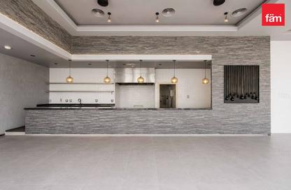 Retail - Studio - 1 Bathroom for rent in Bay Square Building 9 - Bay Square - Business Bay - Dubai