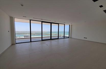 Apartment - 4 Bedrooms - 6 Bathrooms for sale in Sharjah Terraces - Al Khan Lagoon - Al Khan - Sharjah