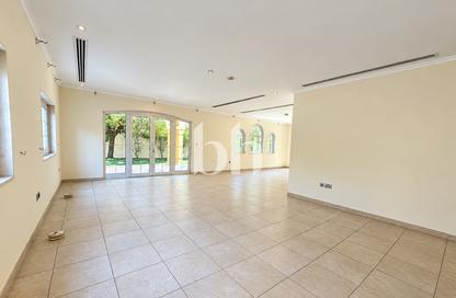 Villa - 3 - 4 for rent in District 7 - Jumeirah Park - Dubai Villa - 3 - 4 for rent in District 7 - Jumeirah Park - Dubai