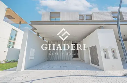 Townhouse - 3 Bedrooms - 4 Bathrooms for rent in Nad Al Sheba Gardens 2 - Nad Al Sheba Gardens - Nad Al Sheba - Dubai