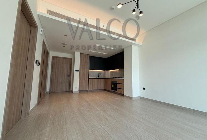 101256653 - Property Image 2