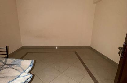 Apartment - 2 - 2 for sale in Ameer Bu Khamseen Tower - Al Majaz 3 - Al Majaz - Sharjah Apartment - 2 - 2 for sale in Ameer Bu Khamseen Tower - Al Majaz 3 - Al Majaz - Sharjah