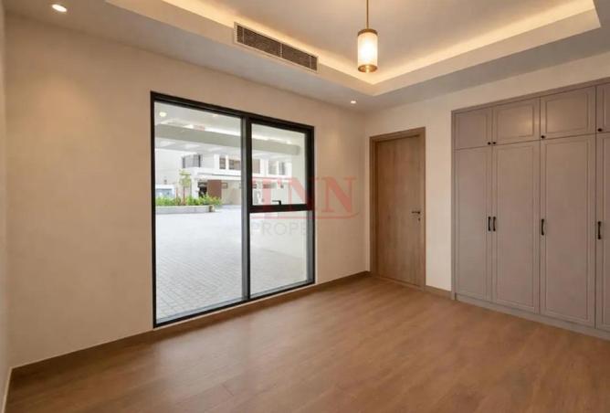 132526786 - Property Image 3