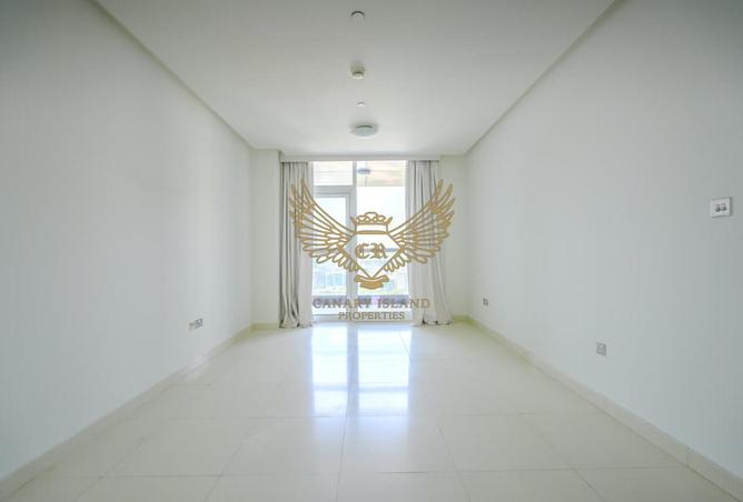 117704389 - Property Image 3