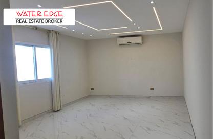 Villa - 3 - 4 for rent in Umm Suqeim 1 Villas - Umm Suqeim 1 - Umm Suqeim - Dubai Villa - 3 - 4 for rent in Umm Suqeim 1 Villas - Umm Suqeim 1 - Umm Suqeim - Dubai