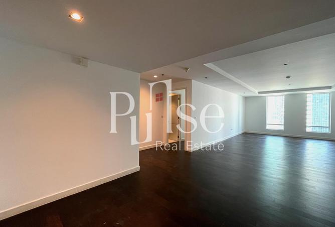 56131948 - Property Image 2