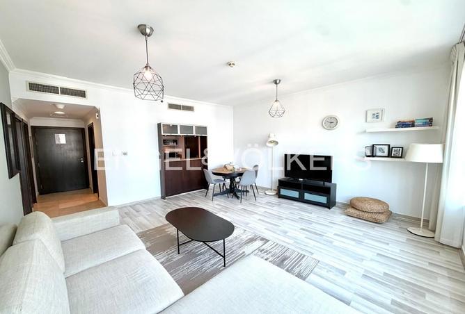 Fully Furnished | Marina View | Waterfront Living photo 3