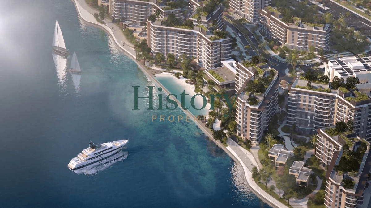 Stunning Canal View 2+M Apartment | Terraces