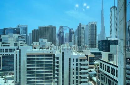 Apartment - 1 - 2 for rent in Majestic Tower - Al Abraj street - Business Bay - Dubai Apartment - 1 - 2 for rent in Majestic Tower - Al Abraj street - Business Bay - Dubai