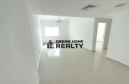 شقة - 2 غرف نوم - 2 حمامات للايجار في بناية الخان 9 - الخان - الشارقة