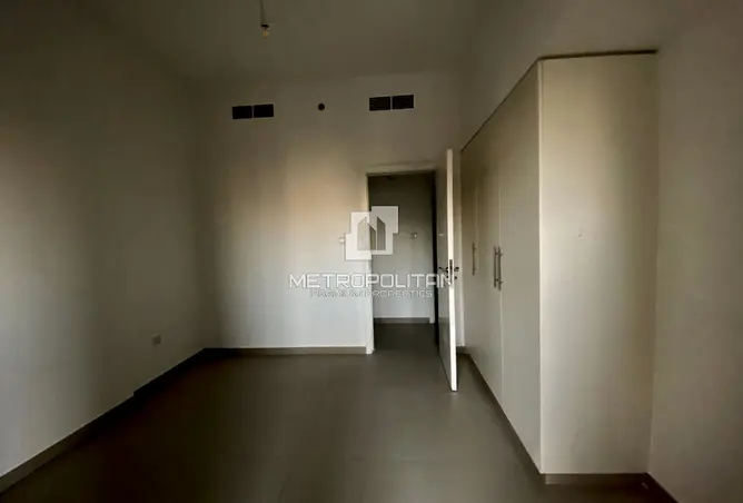 128374362 - Property Image 2