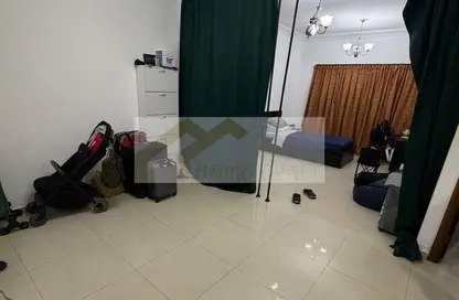 Apartment - 1 Bedroom - 2 Bathrooms for sale in Ontario Tower - Business Bay - Dubai