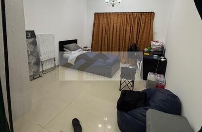 Apartment - 1 Bedroom - 2 Bathrooms for sale in Ontario Tower - Business Bay - Dubai