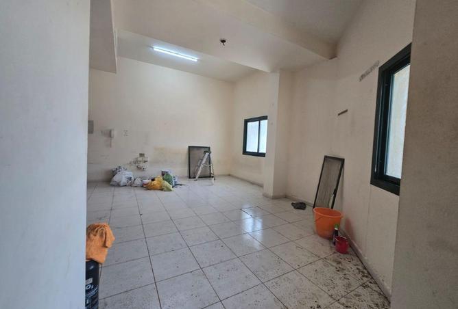 56128904 - Property Image 2