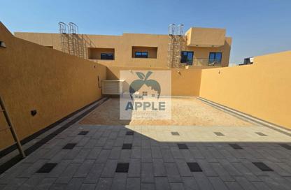 Townhouse - 3 Bedrooms - 5 Bathrooms for rent in Nasma Residence - Al Tai - Sharjah