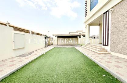 Villa - 5 - 7 for rent in Al Riqaibah - Al Suyoh - Sharjah