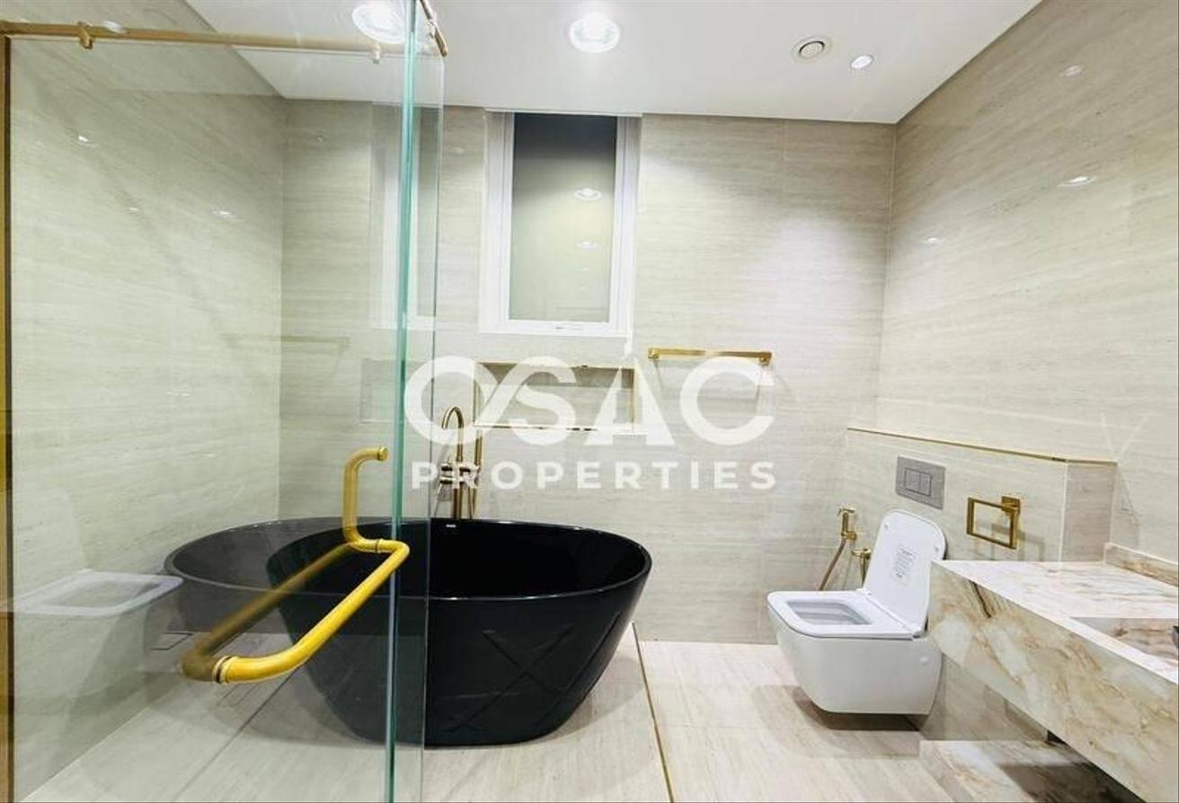 Luxury 7BR Villa | Private Pool | Expansive Garden photo 17