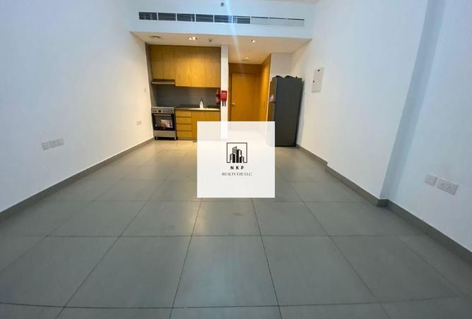 75015018 - Property Image 2