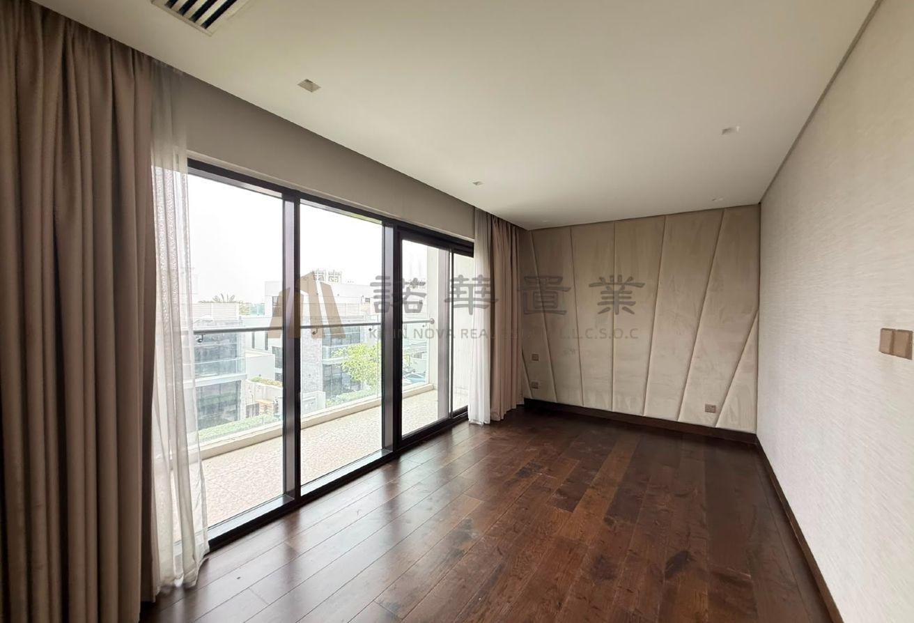 Vacant 3BR | Well Maintained | Modern Layout photo 11