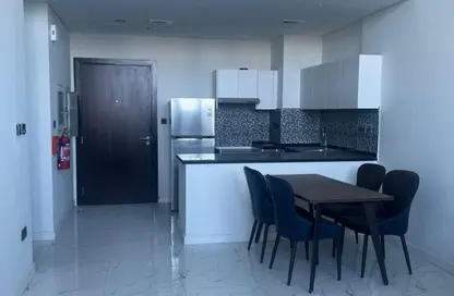 Apartment - 2 Bedrooms - 2 Bathrooms for rent in The Gate - Masdar City - Abu Dhabi