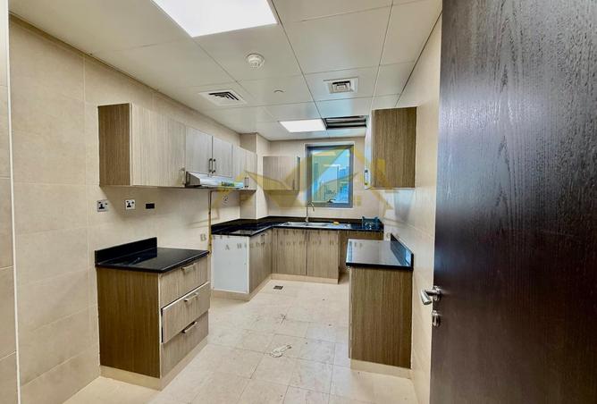 16040805 - Property Main Image