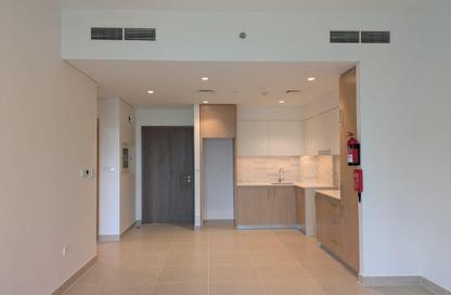 Apartment - 1 Bedroom - 2 Bathrooms for rent in Seagate Building 3 - Seagate - Mina Rashid - Dubai