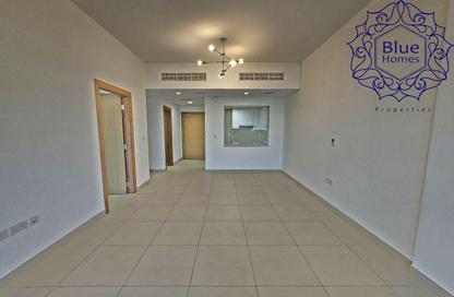 Apartment - 2 Bedrooms - 3 Bathrooms for rent in Al Nasr Square Block A - Al Nasr Square - Oud Metha - Bur Dubai - Dubai