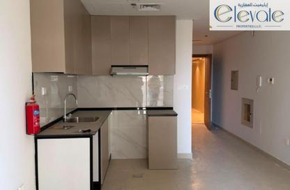 Apartment - Studio - 1 for rent in Garden Residences - Emirates City - Ajman