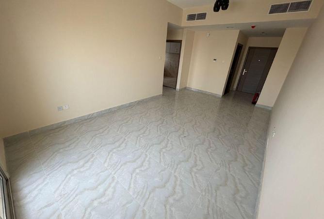 57386849 - Property Image 2