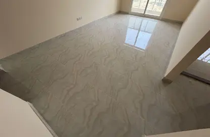 Apartment - 1 Bedroom - 2 Bathrooms for rent in Al Jurf Industrial 3 - Al Jurf Industrial - Ajman Apartment - 1 Bedroom - 2 Bathrooms for rent in Al Jurf Industrial 3 - Al Jurf Industrial - Ajman