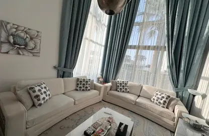 Townhouse - 3 Bedrooms - 4 Bathrooms for rent in One Marina Square - Marina Square - Al Reem Island - Abu Dhabi