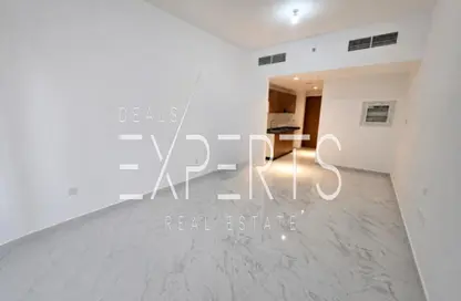 Apartment - 1 Bathroom for sale in Oasis 1 - Oasis Residences - Masdar City - Abu Dhabi