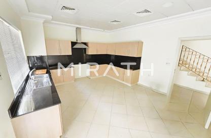 Villa - 4 Bedrooms - 5 Bathrooms for rent in Jumeirah 3 Villas - Jumeirah 3 - Jumeirah - Dubai