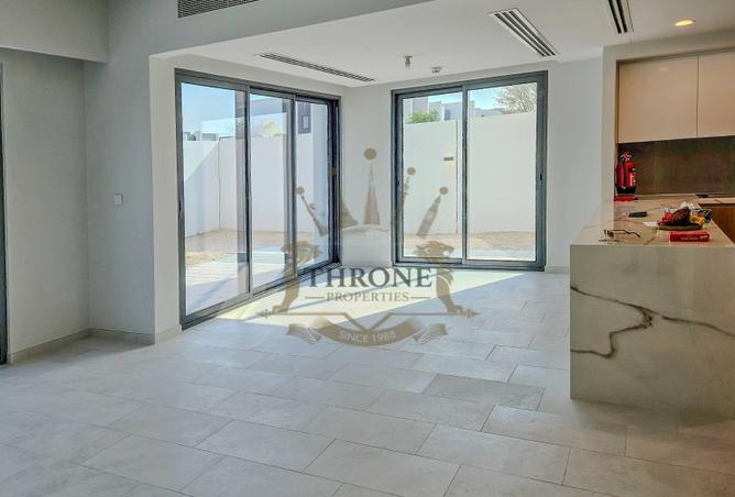 98276888 - Property Image 3
