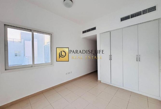 70299240 - Property Image 3