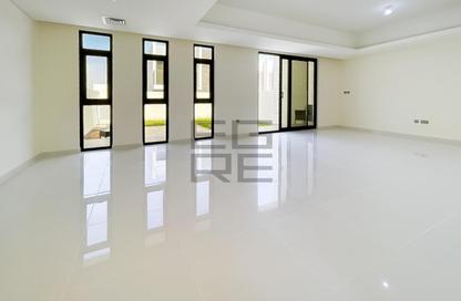 Villa - 3 - 4 for rent in Coursetia - Damac Hills 2 - Dubai