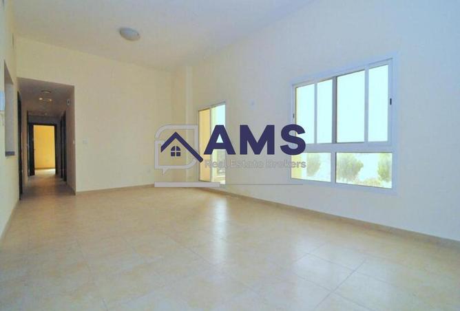 67448413 - Property Image 3