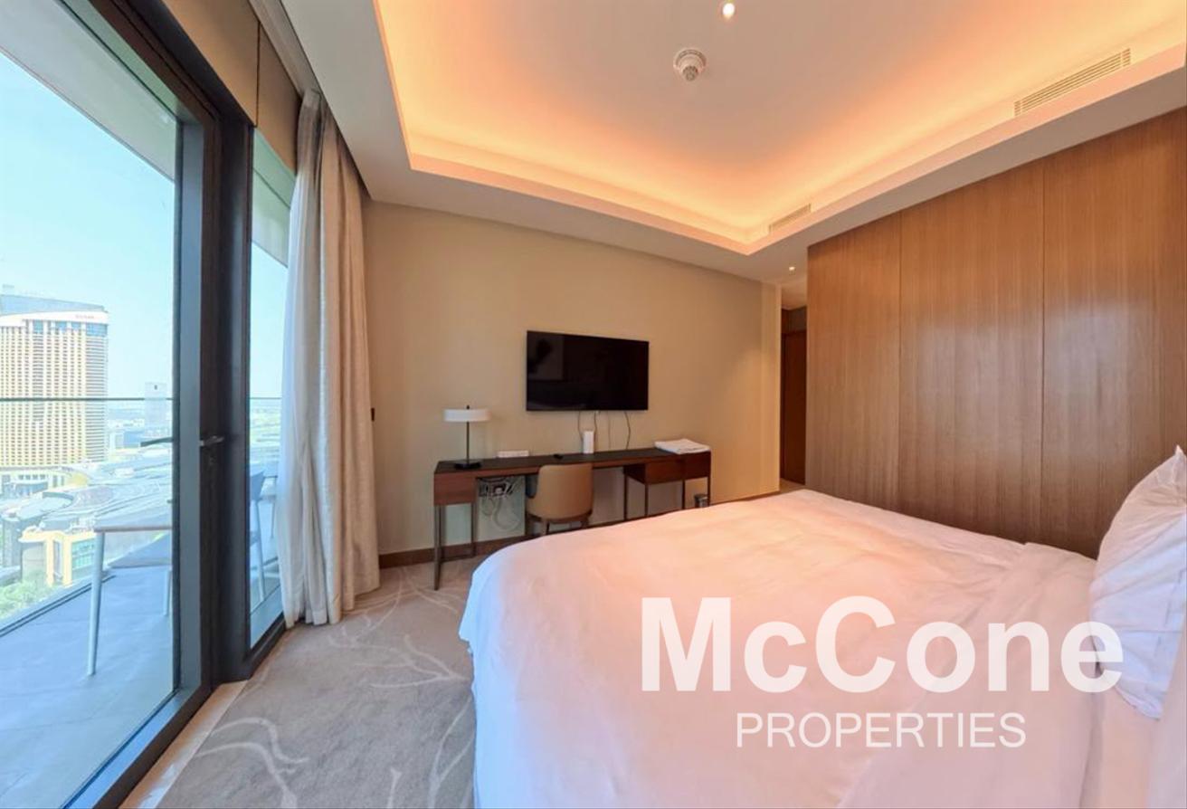 Hot Deal | Luxury Apartment | Burj Khalifa View photo 16