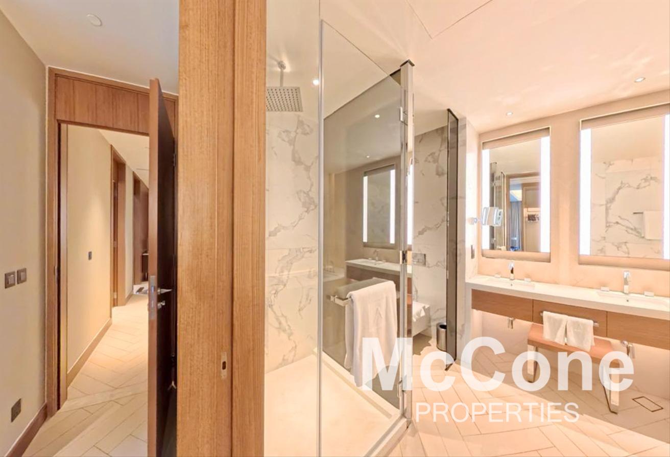 Hot Deal | Luxury Apartment | Burj Khalifa View photo 20