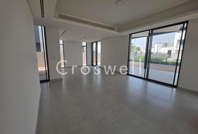 83641900 - Property Image 2