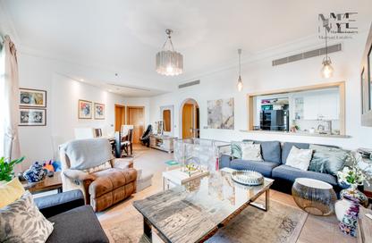Apartment - 2 Bedrooms - 4 Bathrooms for rent in Al Hamri - Shoreline Apartments - Palm Jumeirah - Dubai