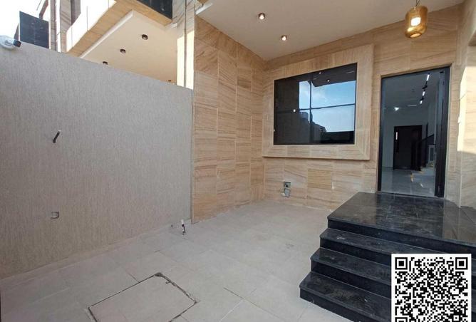 73876773 - Property Image 2