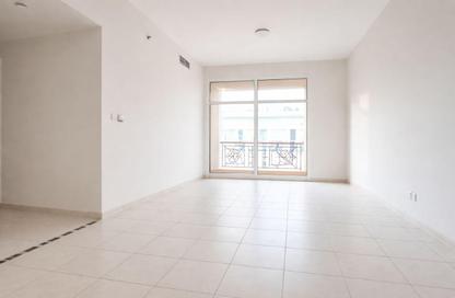 Apartment - 2 Bedrooms - 3 Bathrooms for rent in La Fontana - Arjan - Dubai