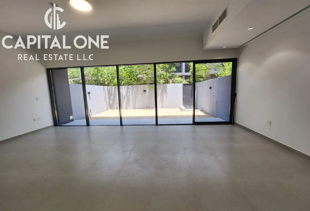 83653162 - Property Main Image