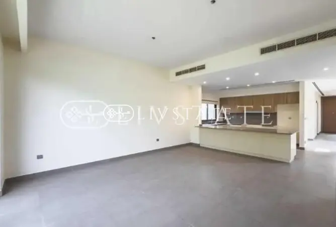 127030022 - Property Image 3
