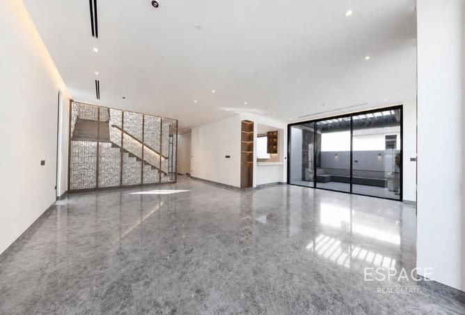142850942 - Property Image 3