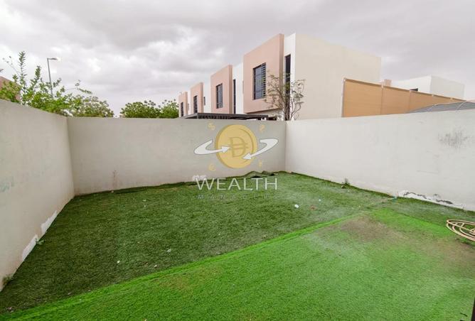 100448154 - Property Image 3