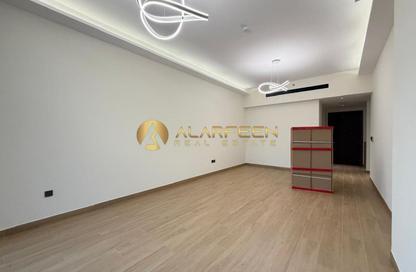 Apartment - 3 Bedrooms - 1 Bathroom for rent in Westview Garden - District 15 - Jumeirah Village Circle - Dubai